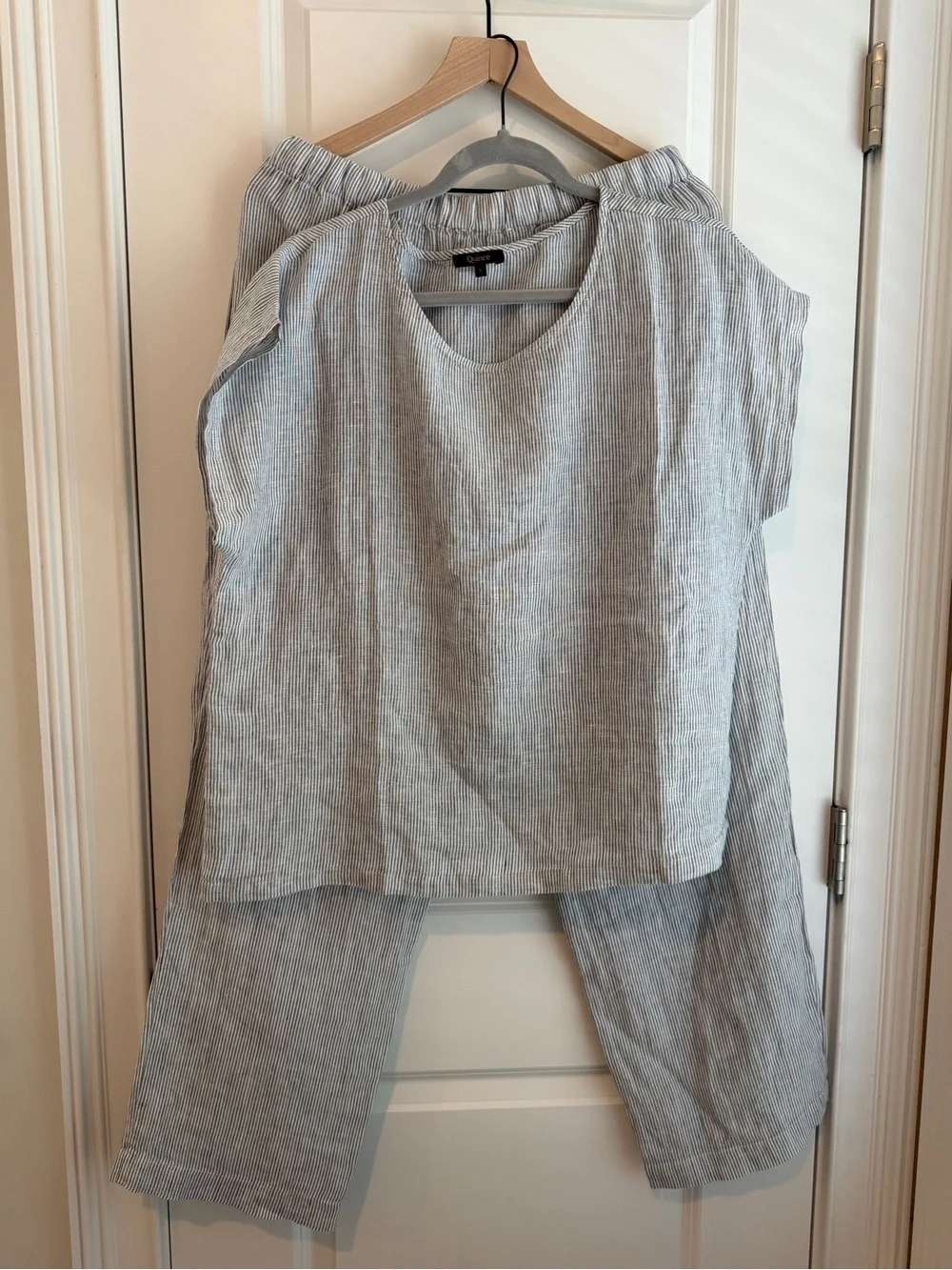Quince Light navy and white Cropped Drawstring Linen Pants